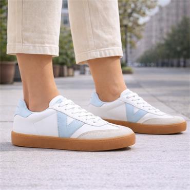 Victoria Gumsole Laced T Toe Trainer - Celeste